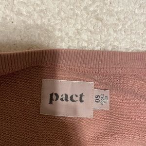 Pact poncho. One size fits all but would best fit a medium/large. Worn once!